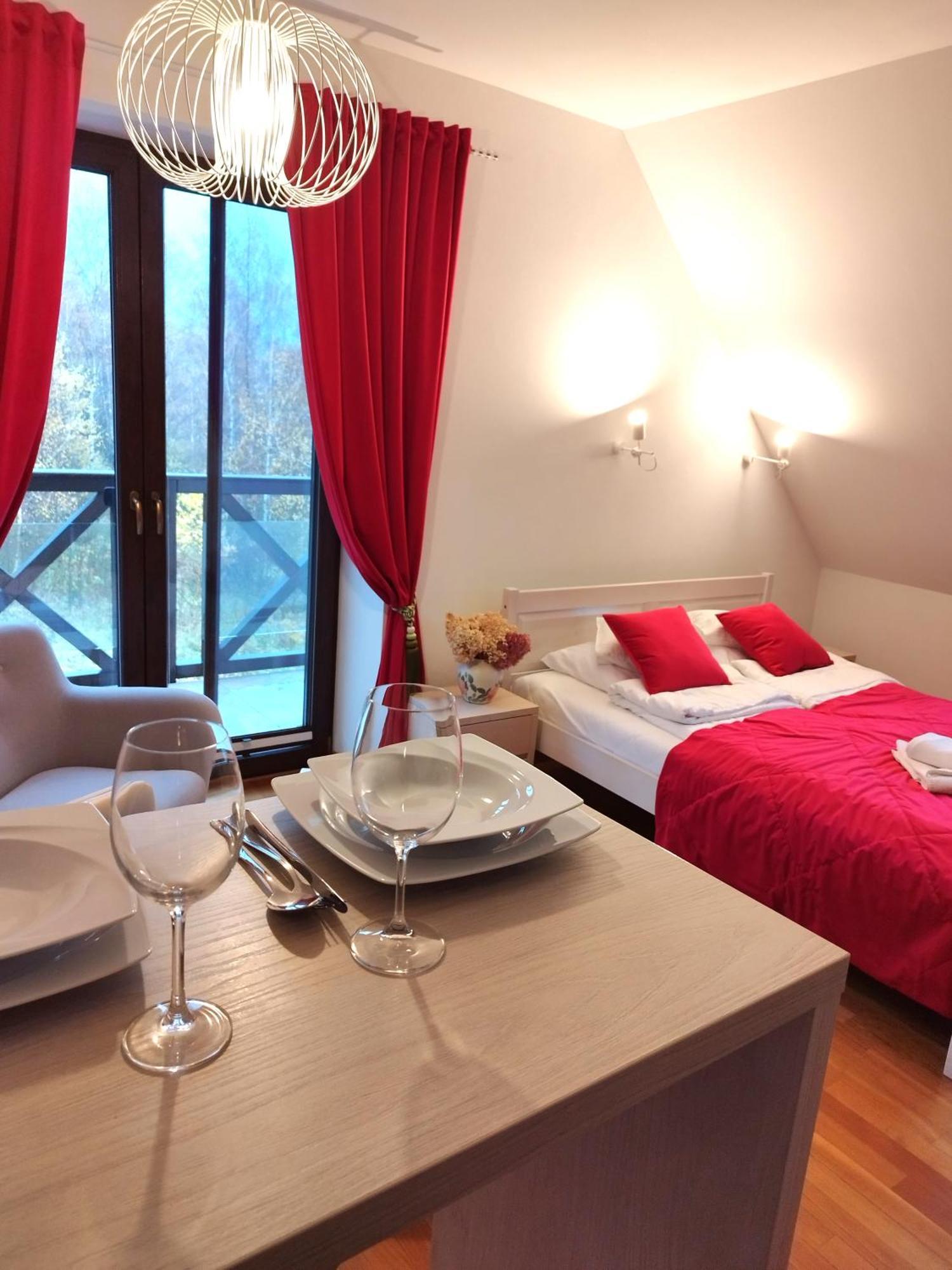 Apartamety I Pokoje Goscinne Na Jaskolczej Świeradów-Zdrój 외부 사진