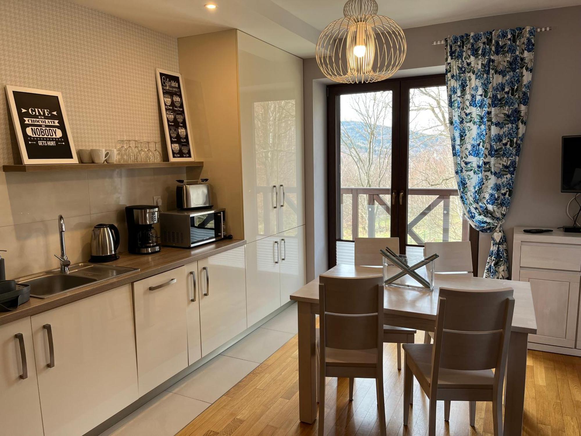 Apartamety I Pokoje Goscinne Na Jaskolczej Świeradów-Zdrój 외부 사진